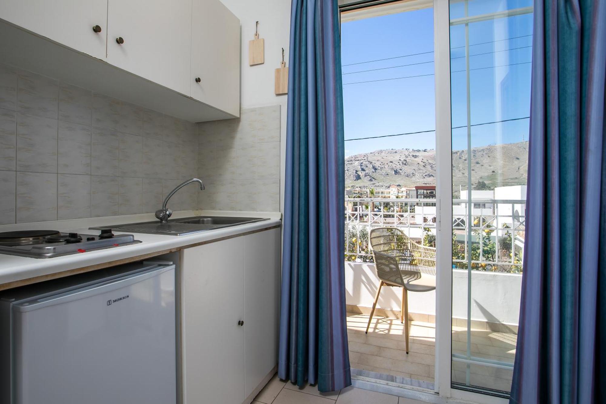 Lardos Sun View Apartments Екстер'єр фото